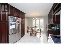 540 Louis Drive, Mississauga, ON L5B2N2 Photo 11
