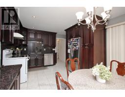 540 Louis Drive, Mississauga, ON L5B2N2 Photo 12