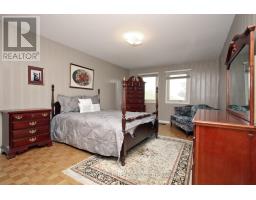 540 Louis Drive, Mississauga, ON L5B2N2 Photo 24