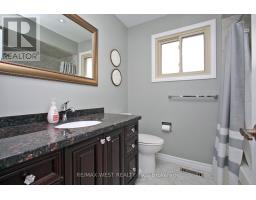 540 Louis Drive, Mississauga, ON L5B2N2 Photo 25