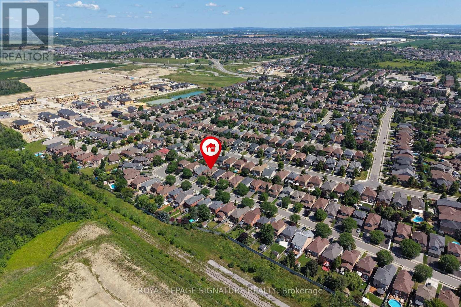 79 TWIN WILLOW CRESCENT E - 5