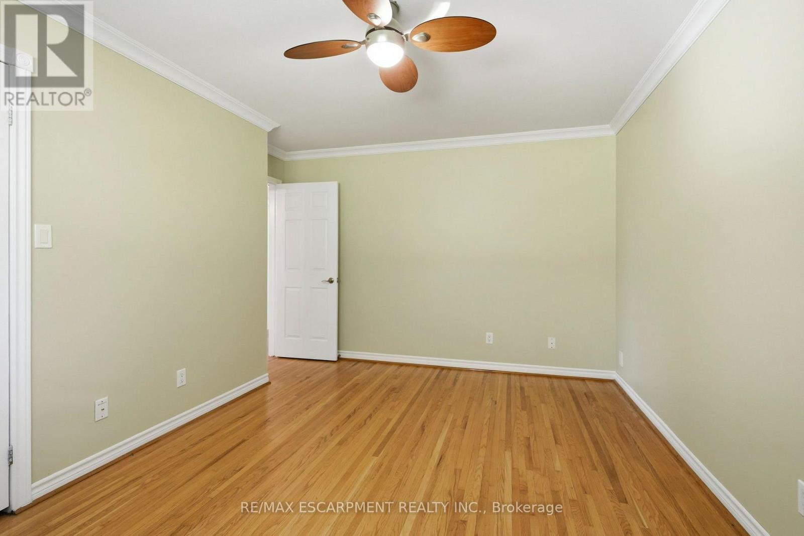 2145 SUNNYVALE DRIVE - Image 17