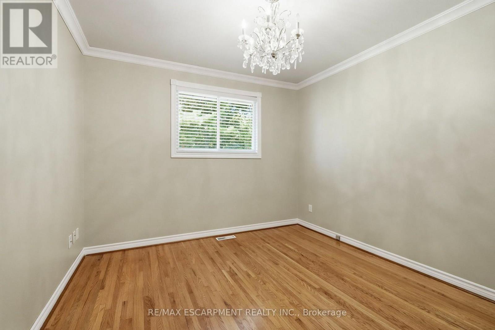 2145 SUNNYVALE DRIVE - Image 20