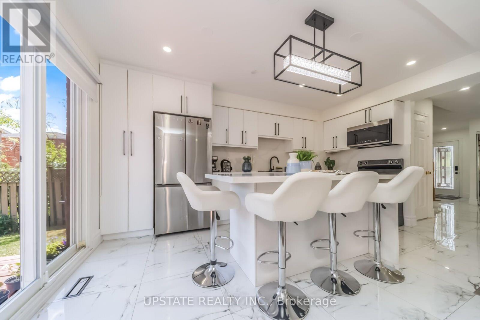 145 VALONIA DRIVE - Image 13