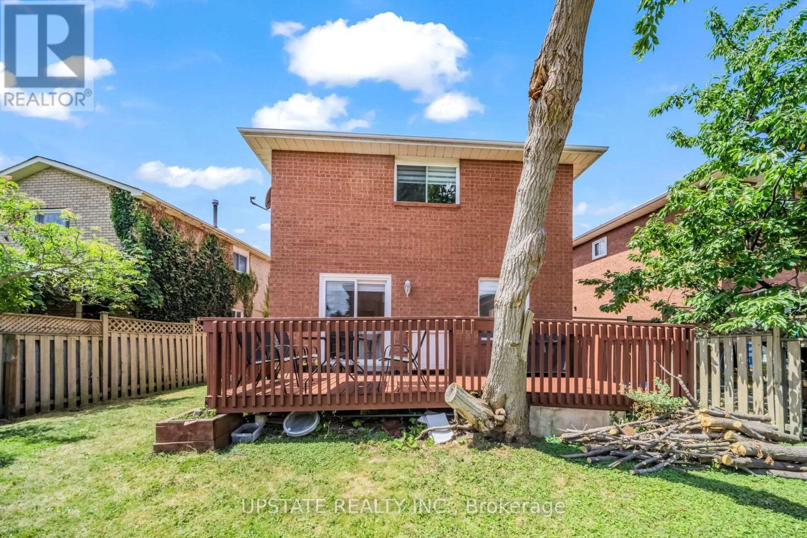 145 VALONIA DRIVE - 39