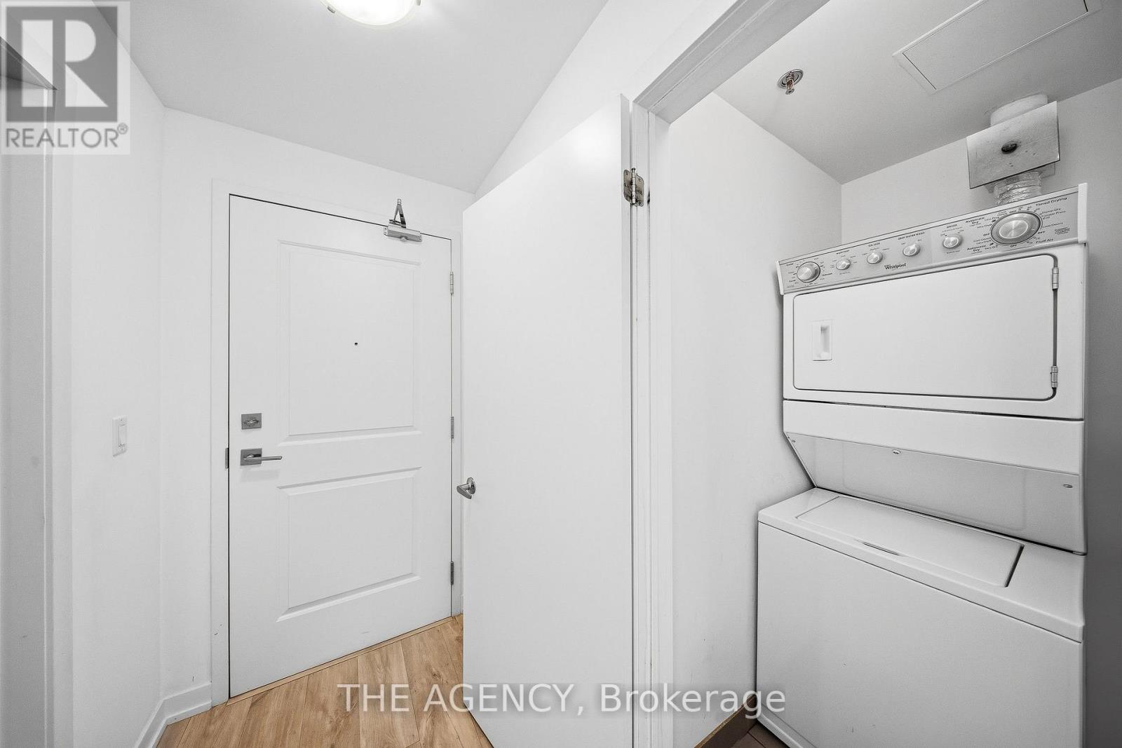 #321 2486 OLD BRONTE ROAD - 25