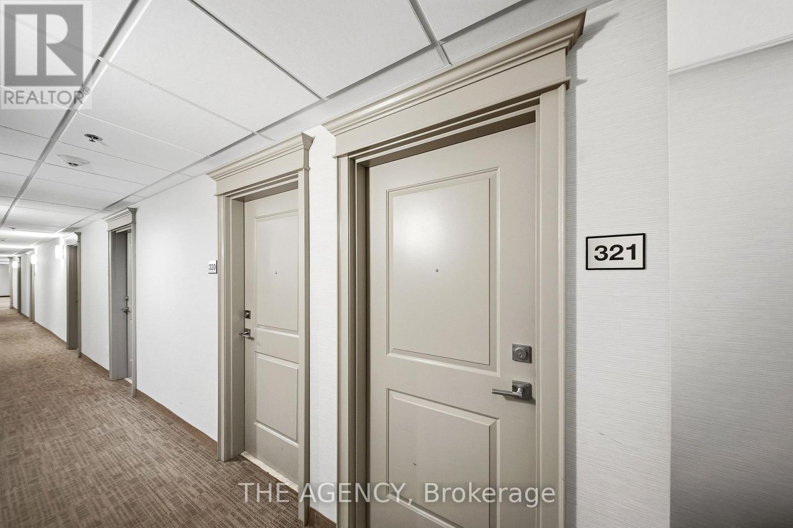#321 2486 OLD BRONTE ROAD - 32