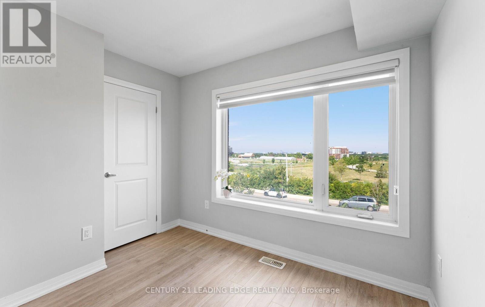 265 DOWNSVIEW PARK BOULEVARD - 27