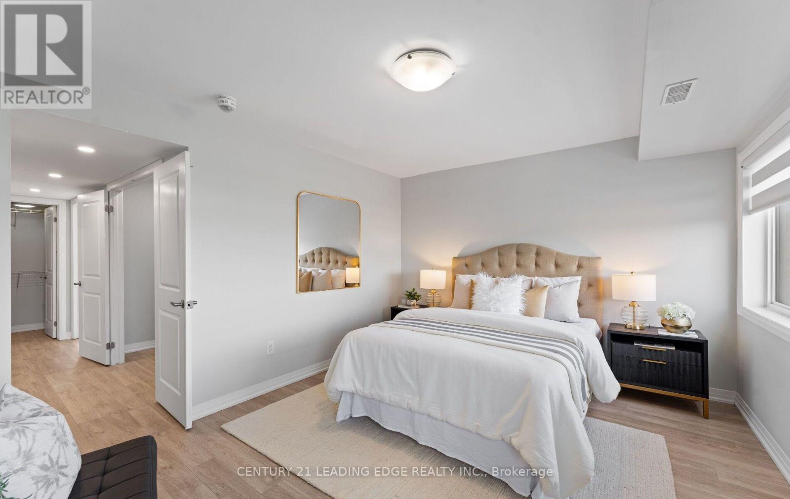 265 DOWNSVIEW PARK BOULEVARD - 33