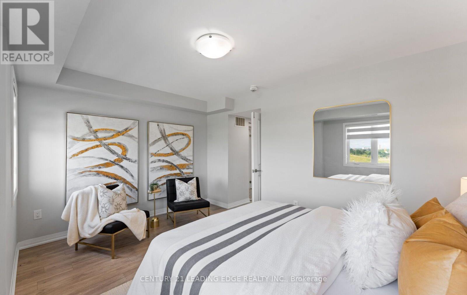 265 DOWNSVIEW PARK BOULEVARD - 34