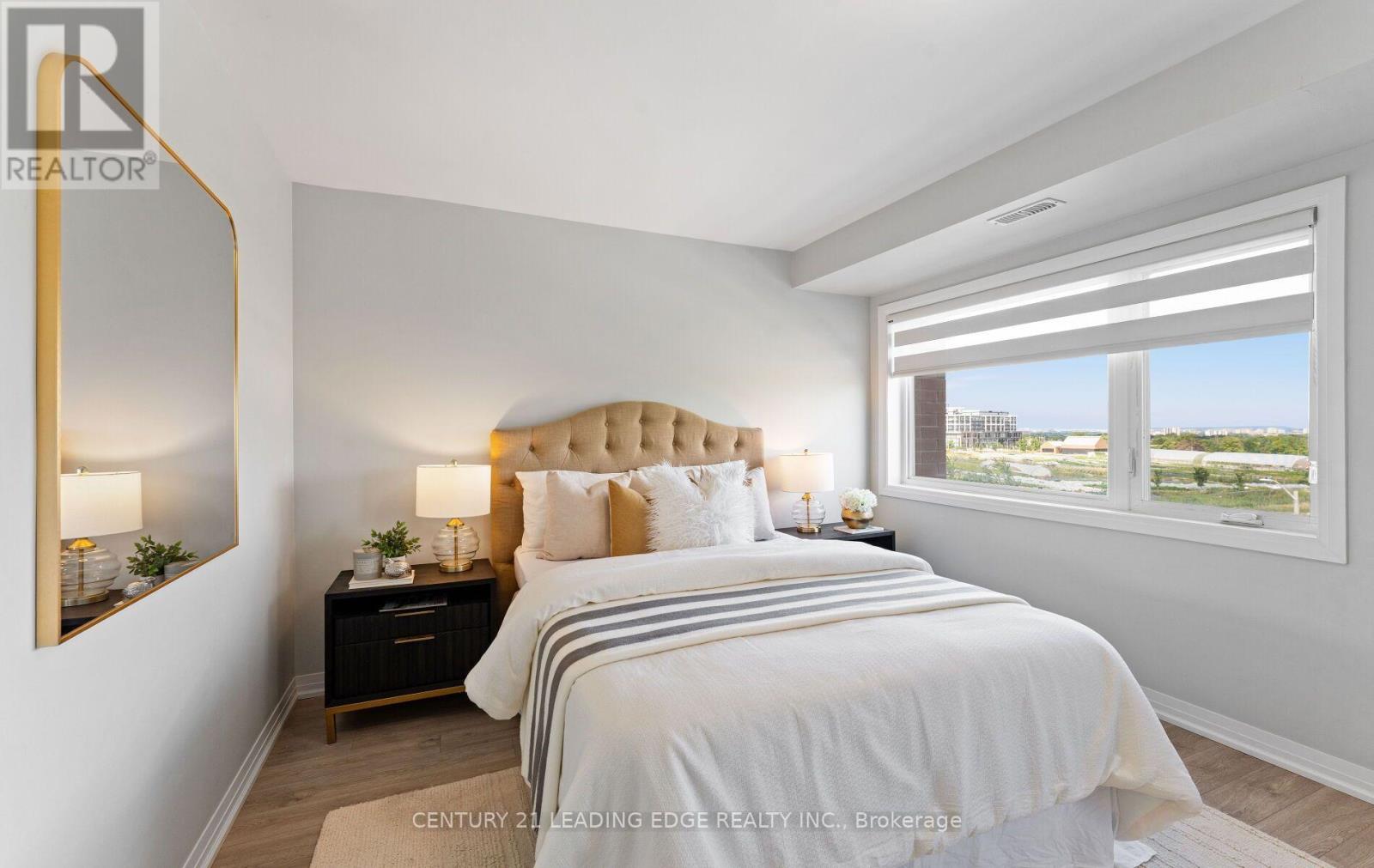 265 DOWNSVIEW PARK BOULEVARD - 36