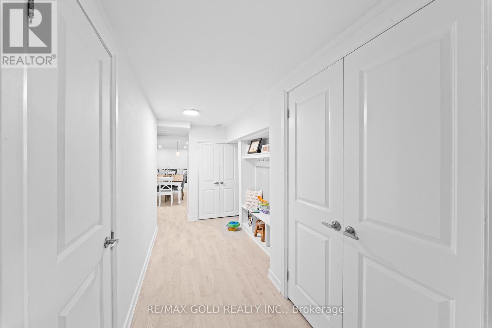 128 MARTINDALE CRESCENT - 36