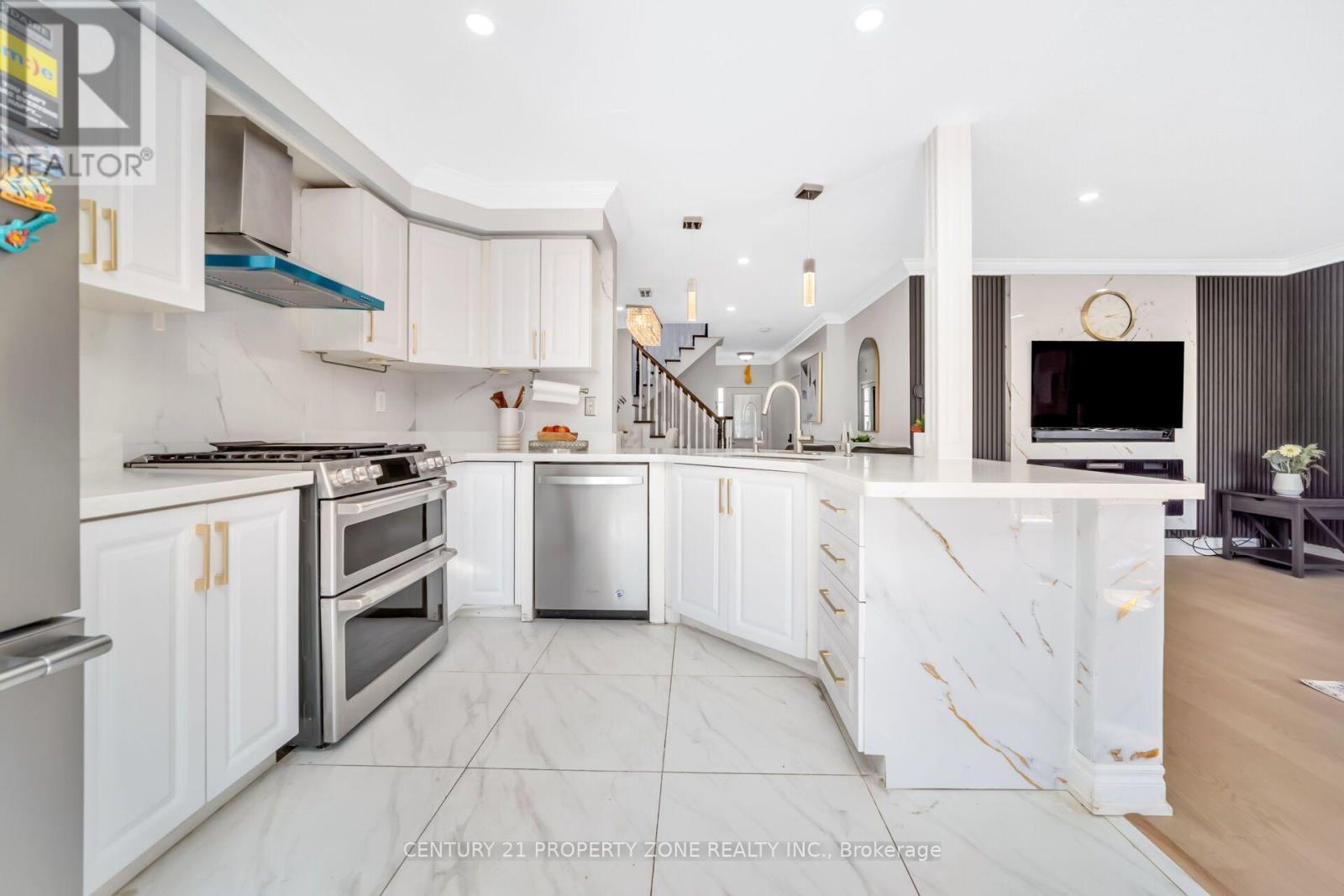 400 PATTERSON DRIVE - 23
