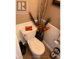 Main/upper - 137 Madoc Drive, Brampton, ON L6V2A5 Photo 19