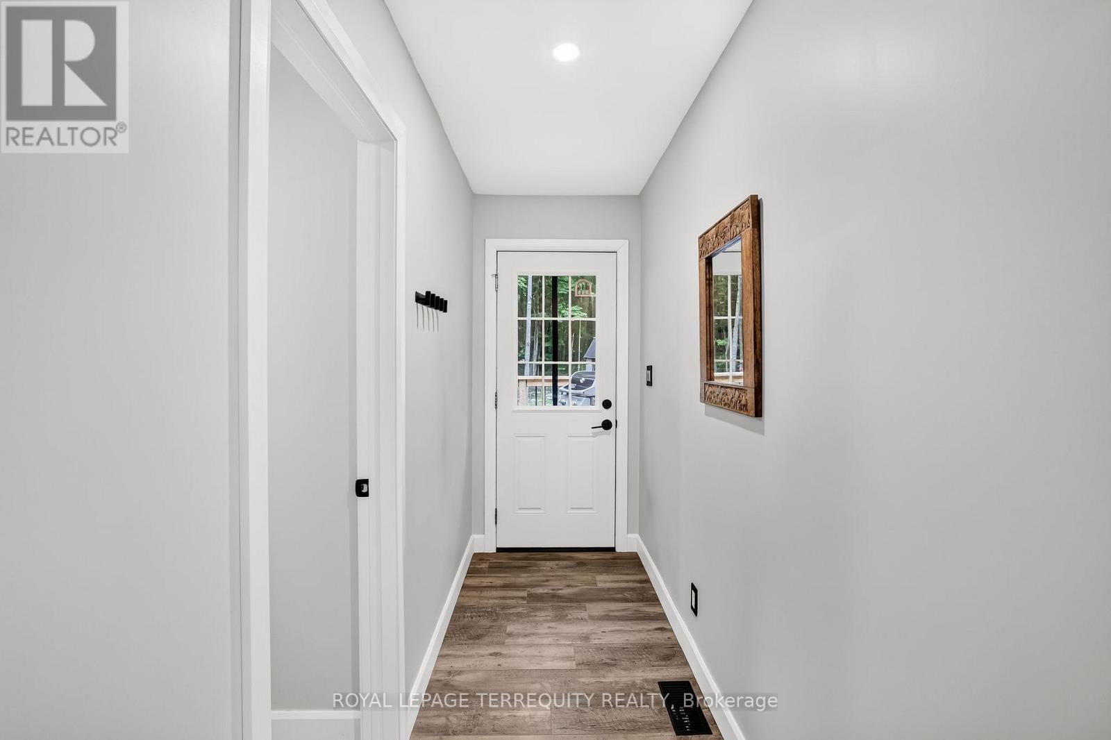 219 STATION ROAD - Image 15