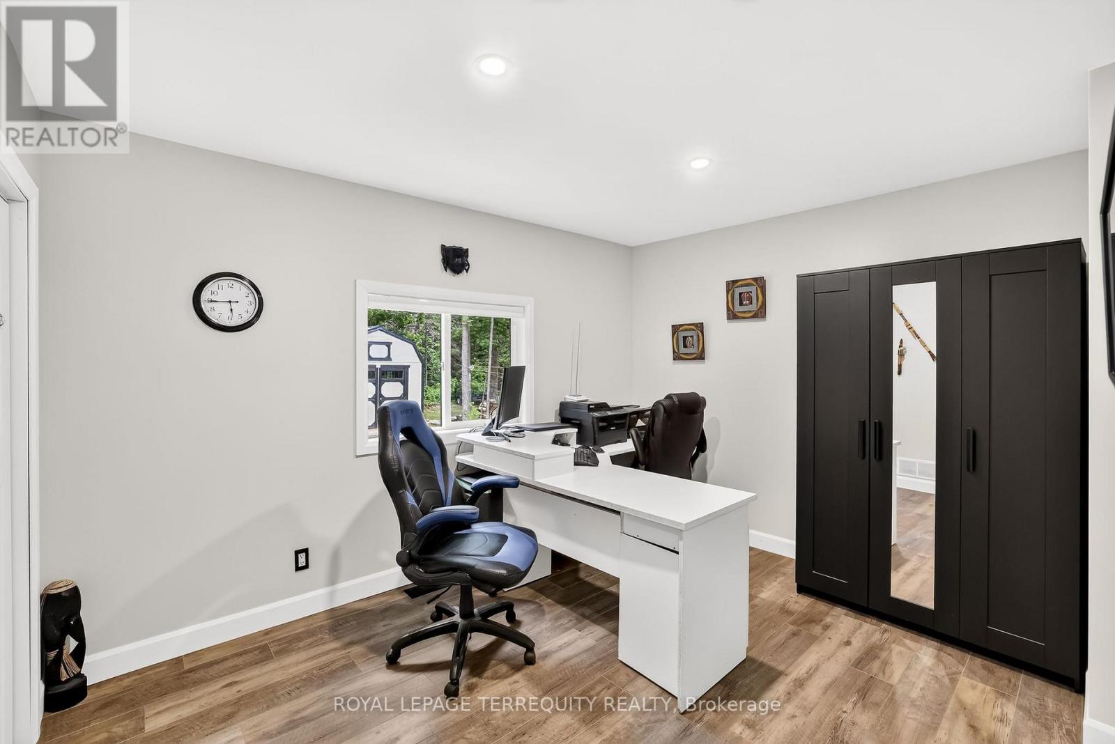 219 STATION ROAD - Image 18