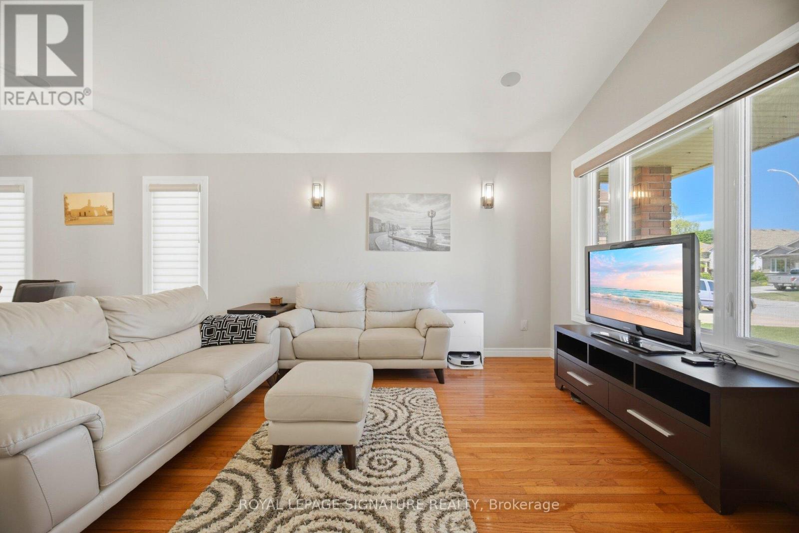 5122 MEADOWOOD LANE - 10