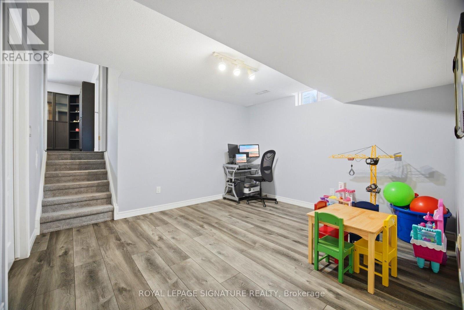 5122 MEADOWOOD LANE - 38