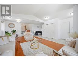Family room - 196 First St Louth, St  Catharines, ON L2S0A6 Photo 10
