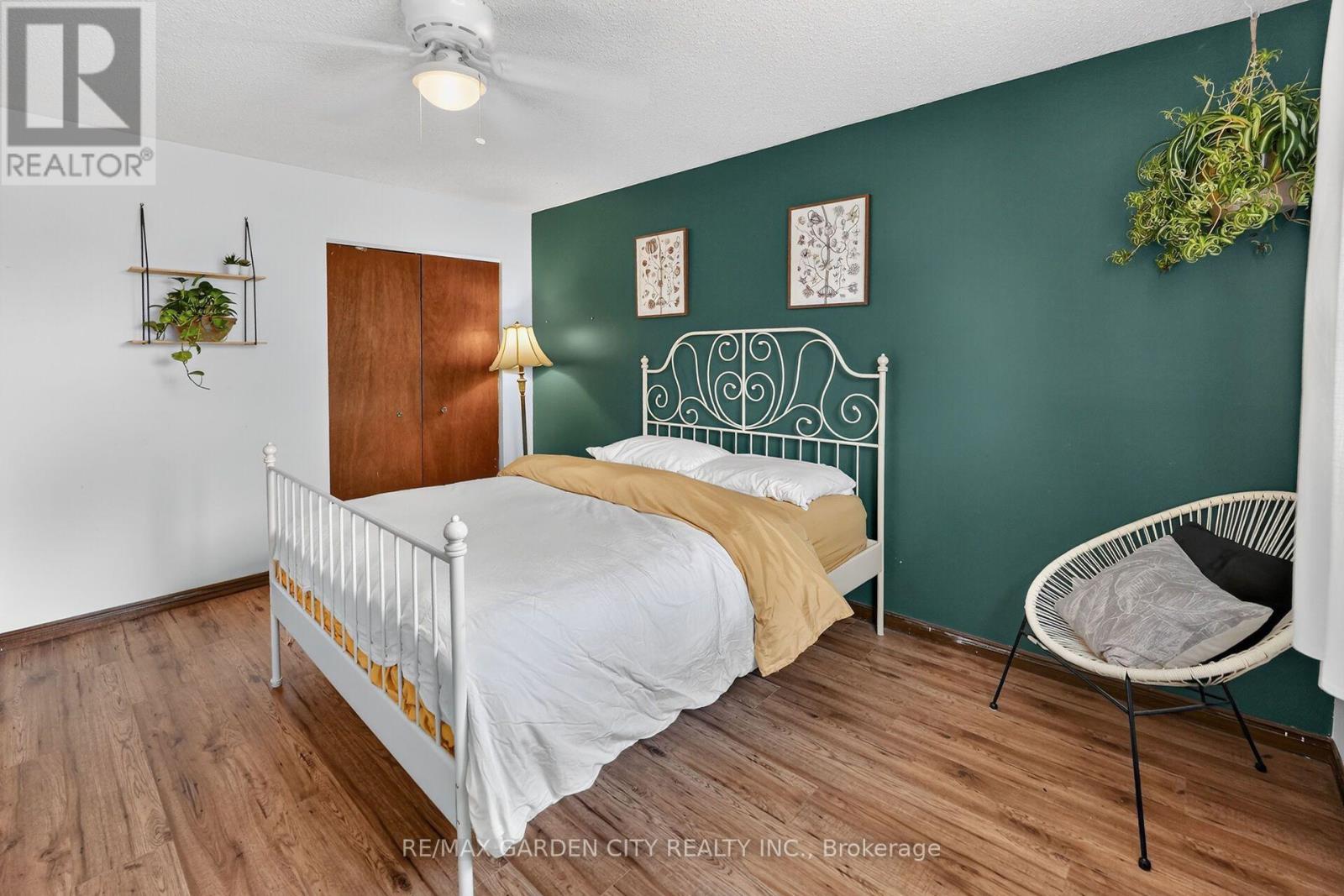 43 BONAPARTE WAY - 31