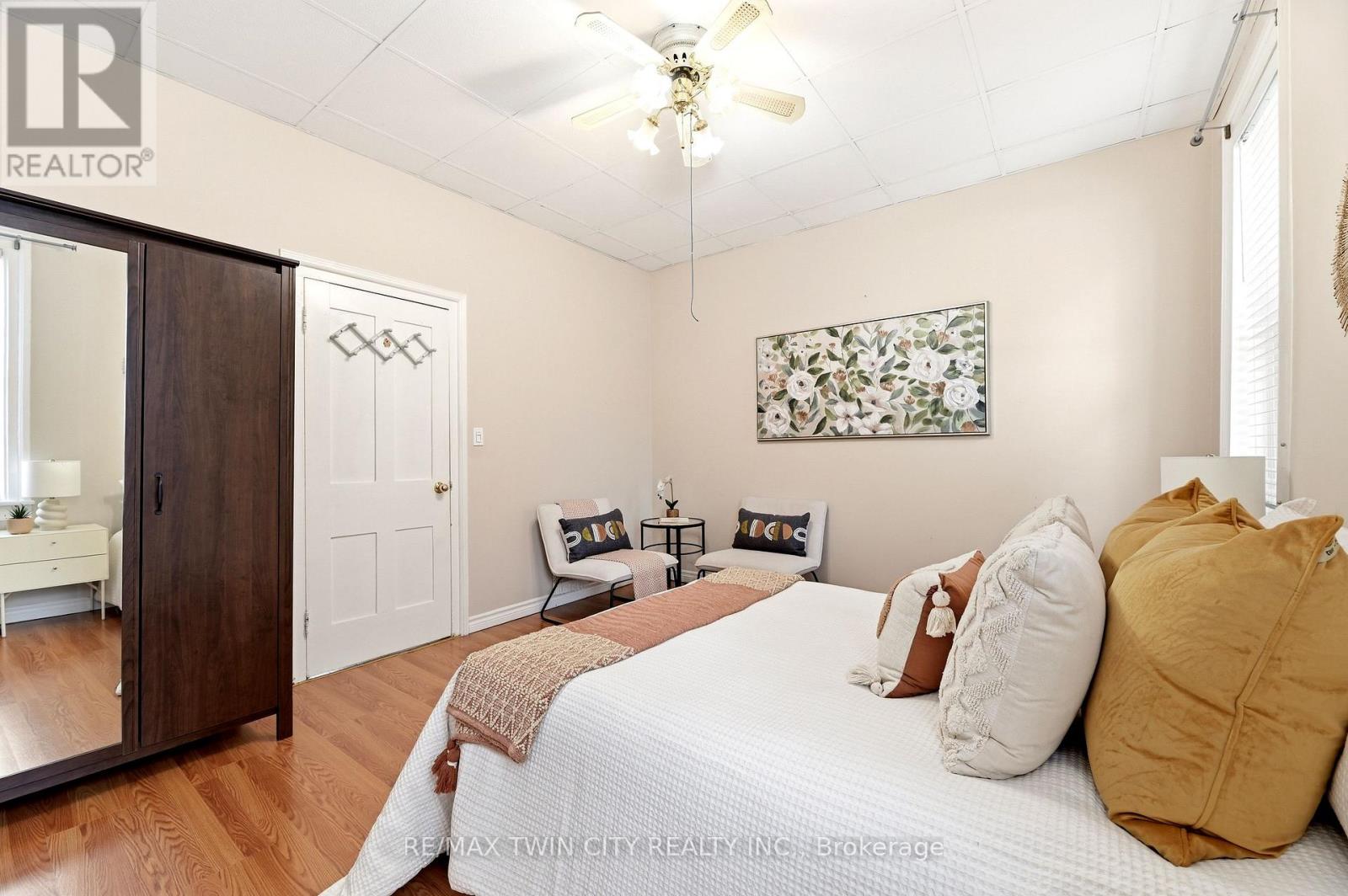 277 MAIN STREET - 10