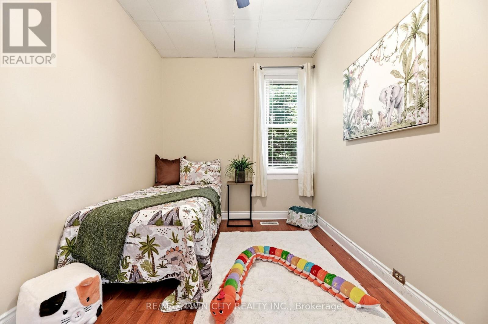 277 MAIN STREET - 12