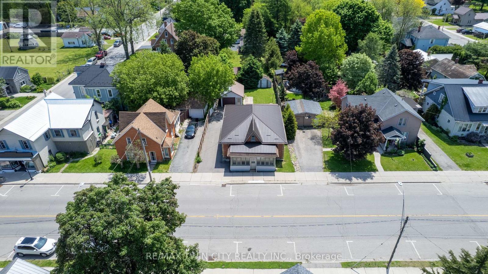 277 MAIN STREET - 34
