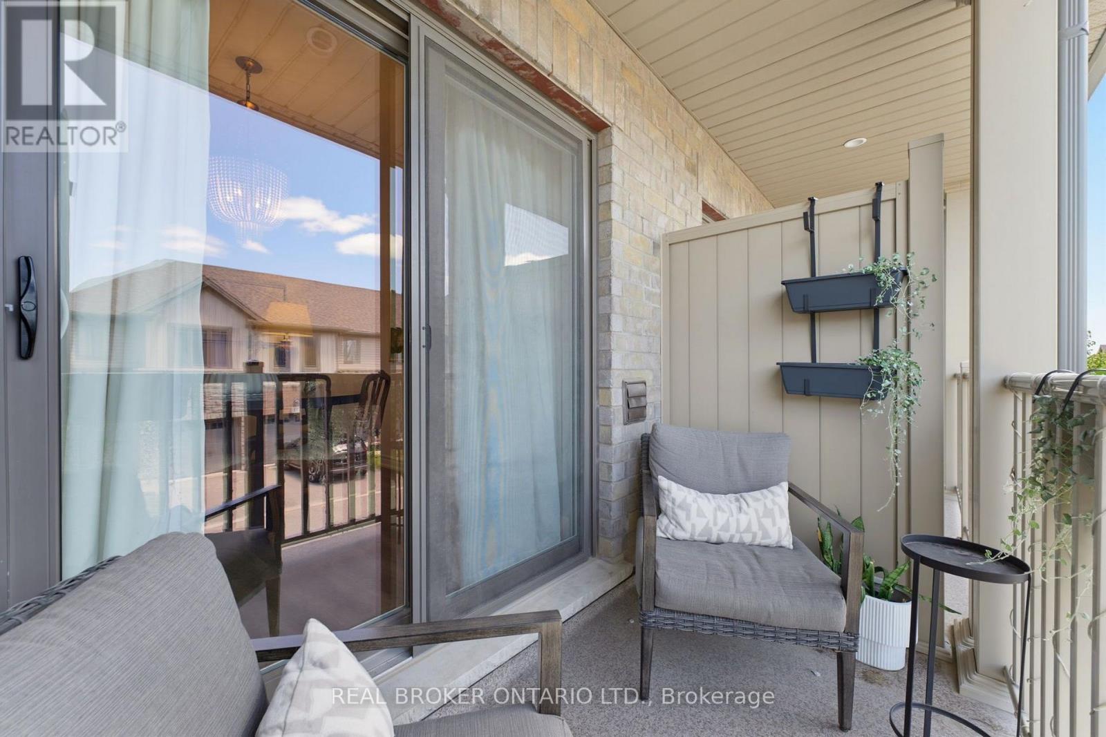 #106 77 DIANA AVENUE - 19