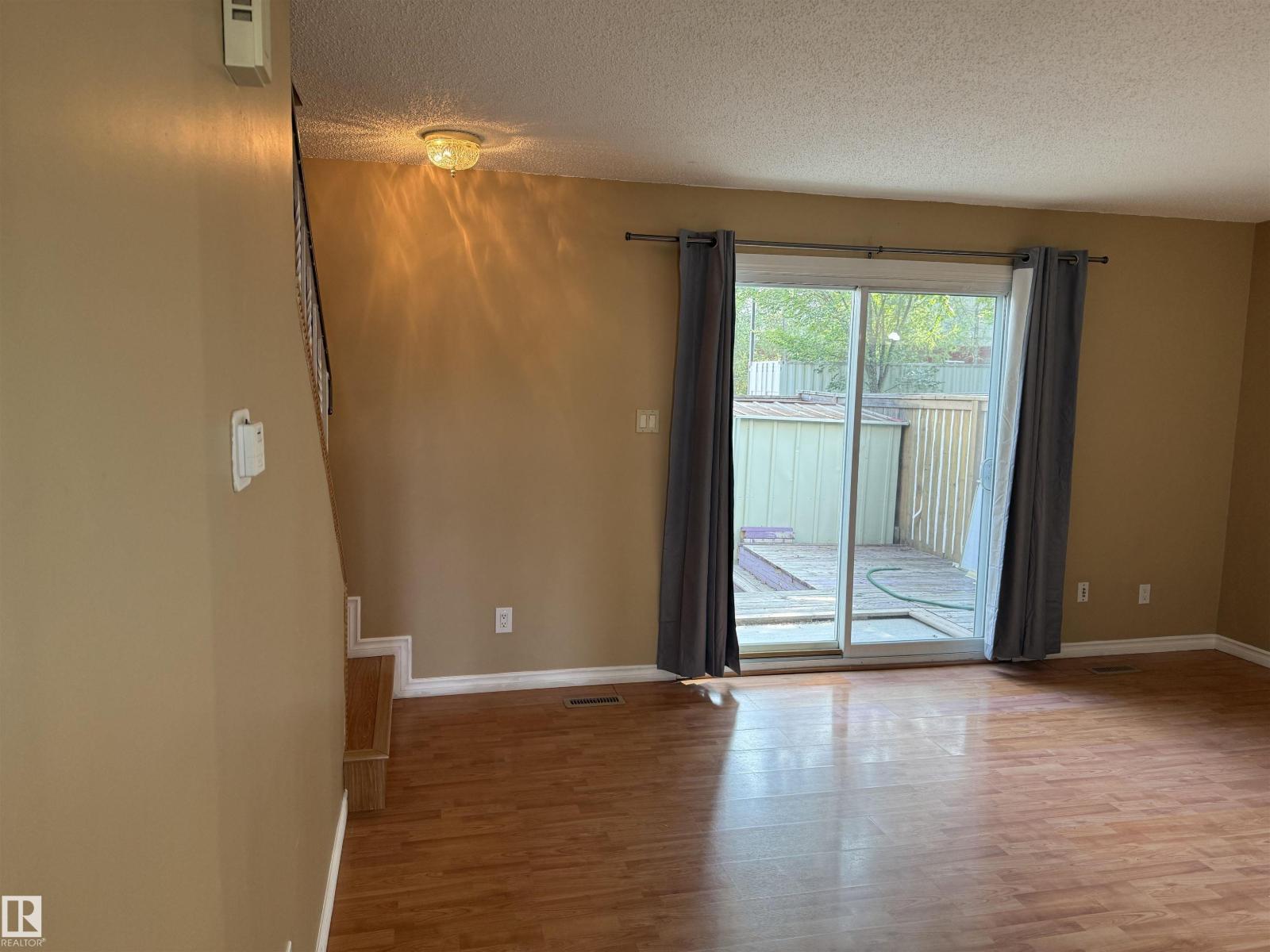 5645 137 AV NW - Image 7