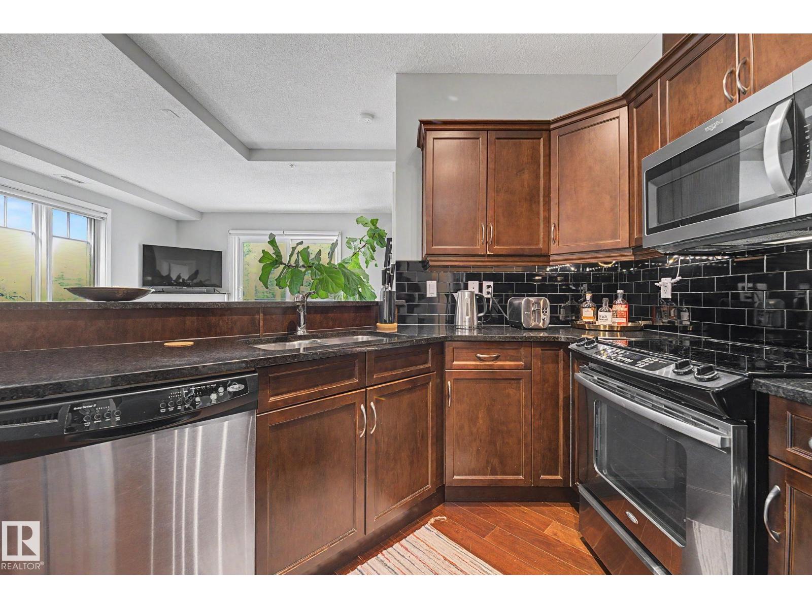 #307 7907 109 ST NW - 6
