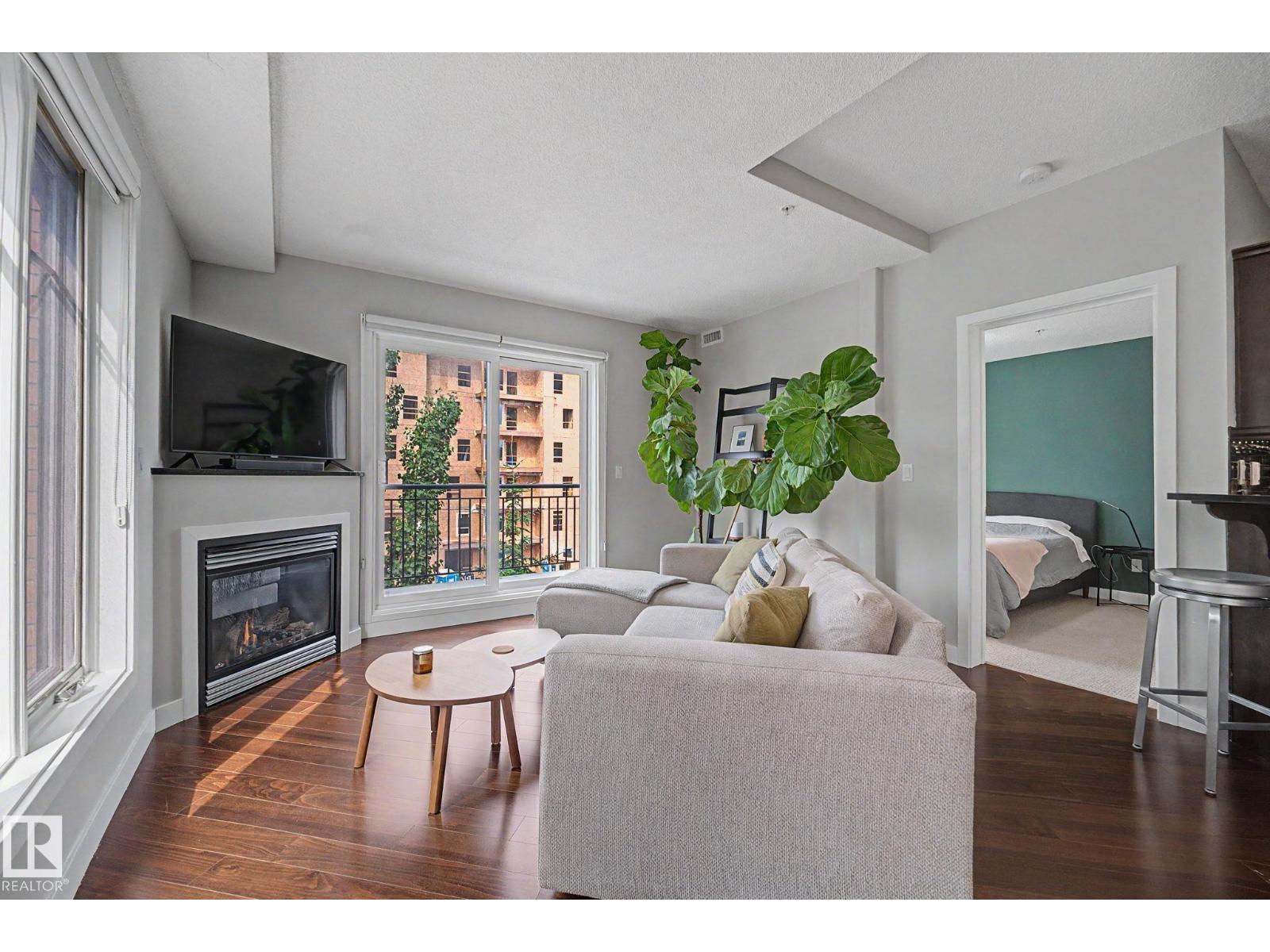 #307 7907 109 ST NW - 14