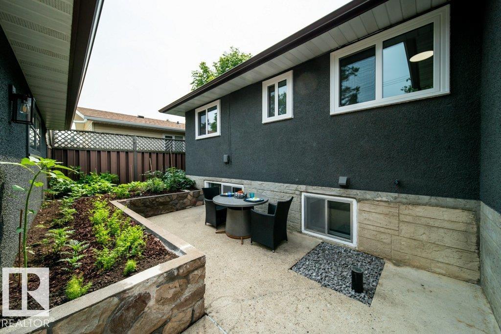 7123 87 ST NW - 52