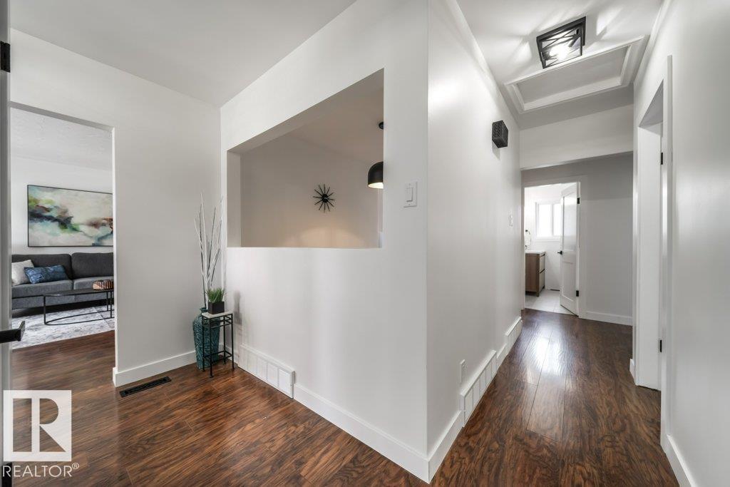 7123 87 ST NW - 6