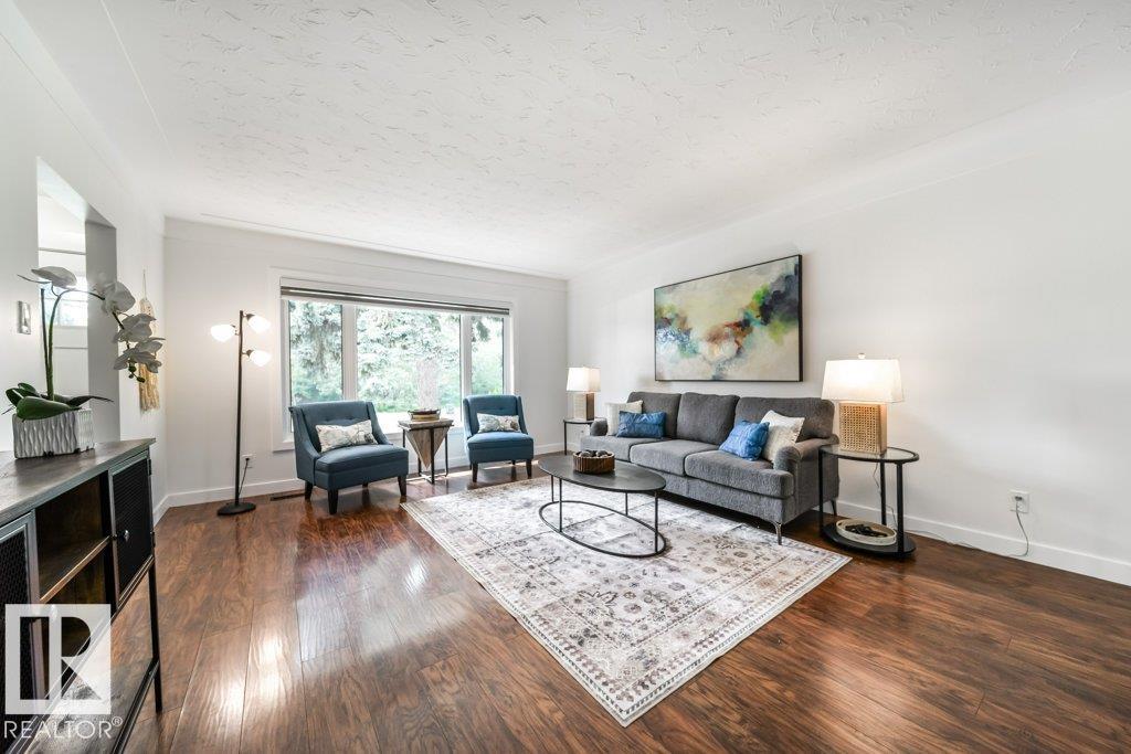 7123 87 ST NW - 9