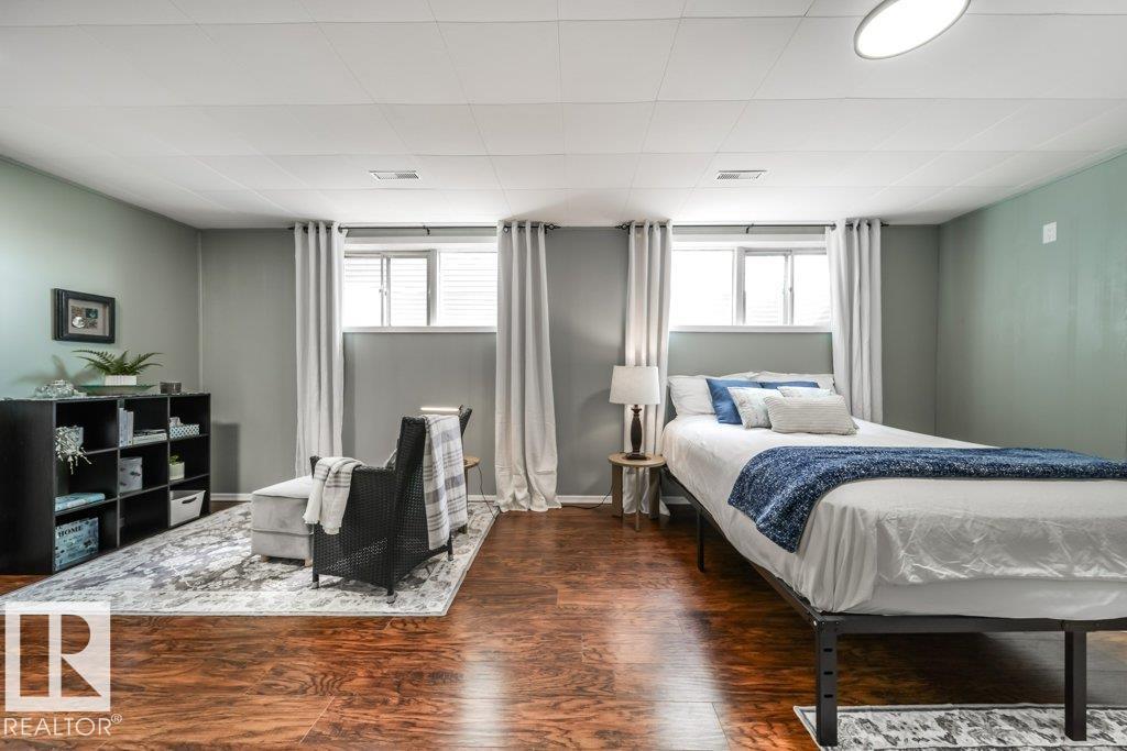 7123 87 ST NW - 47