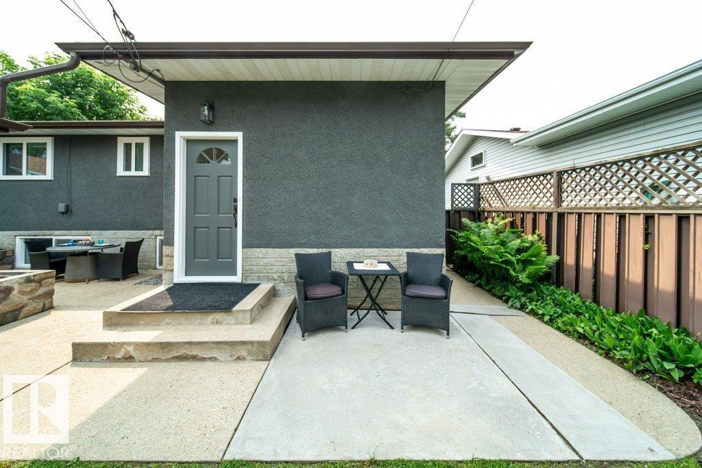 7123 87 ST NW - 51