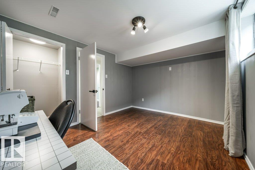 7123 87 ST NW - 50