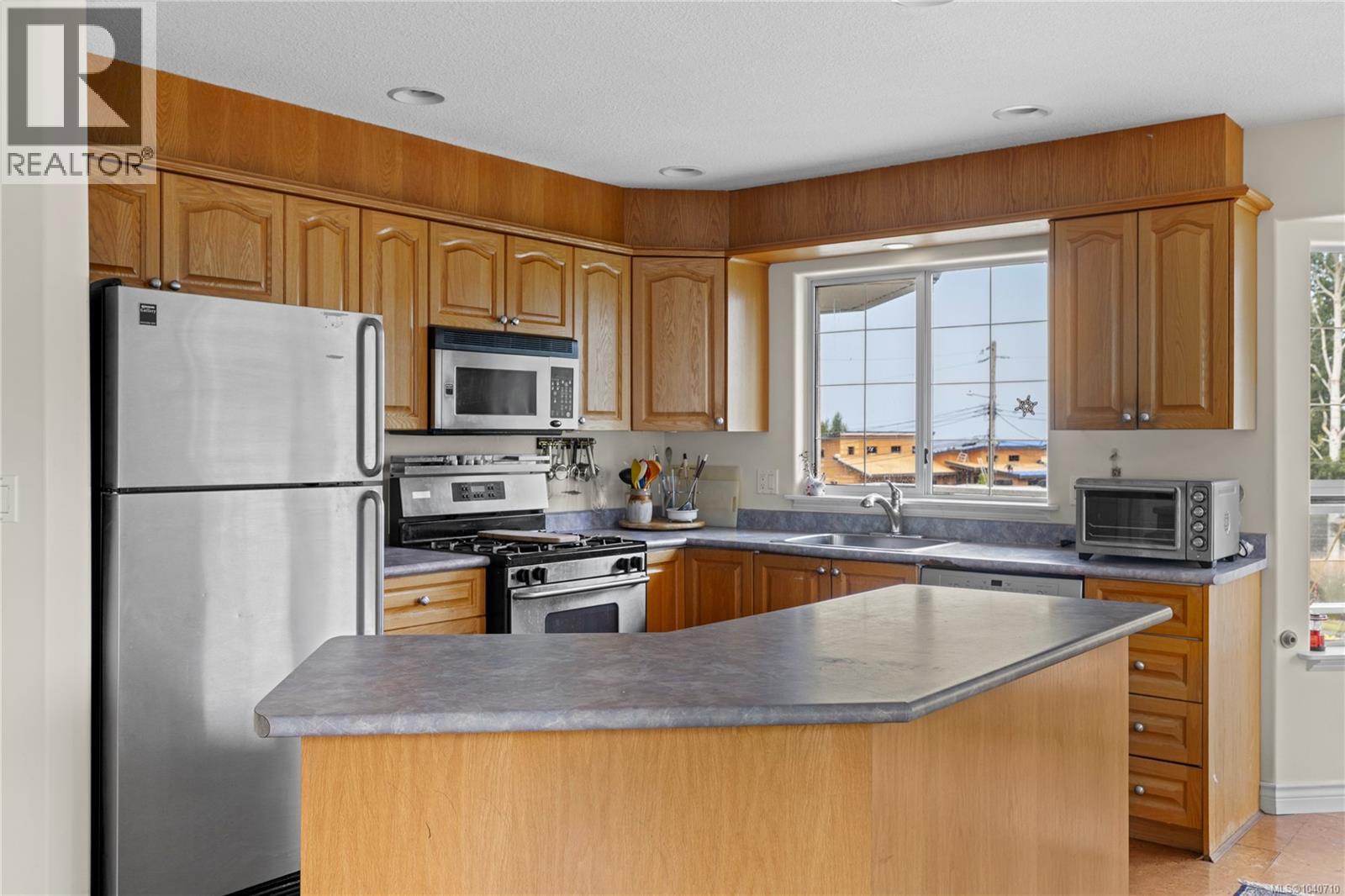 876 Cavin Rd - 21