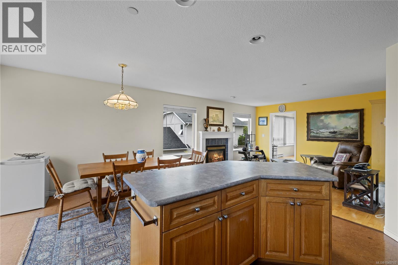 876 Cavin Rd - 24
