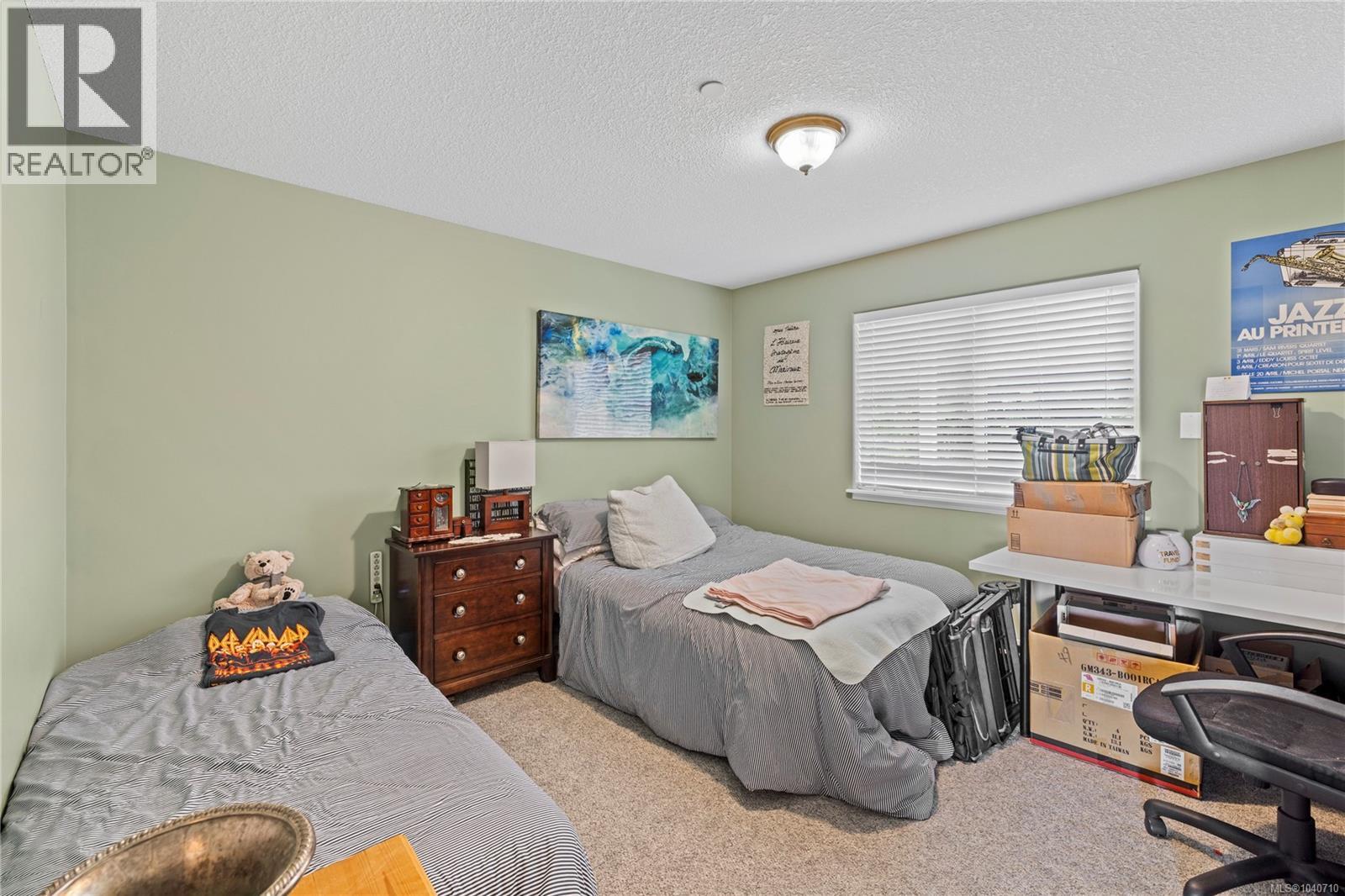 876 Cavin Rd - 41