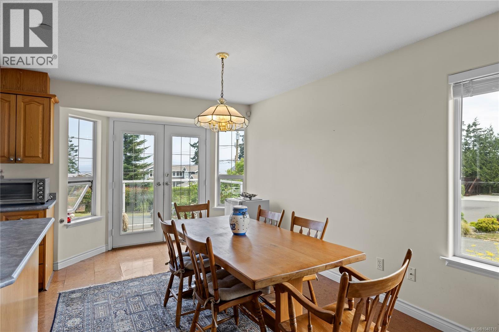 876 Cavin Rd - 5