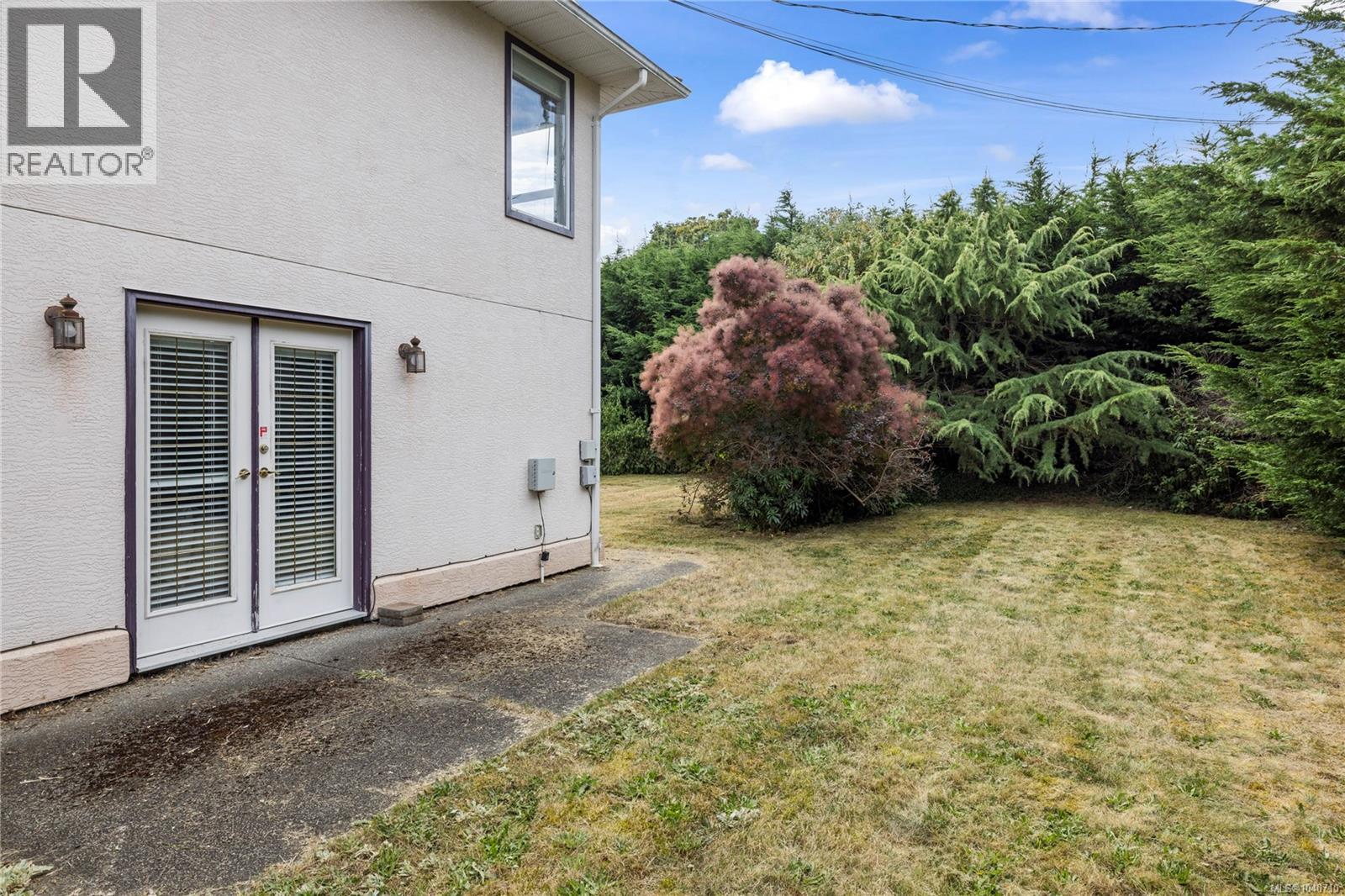 876 Cavin Rd - 50