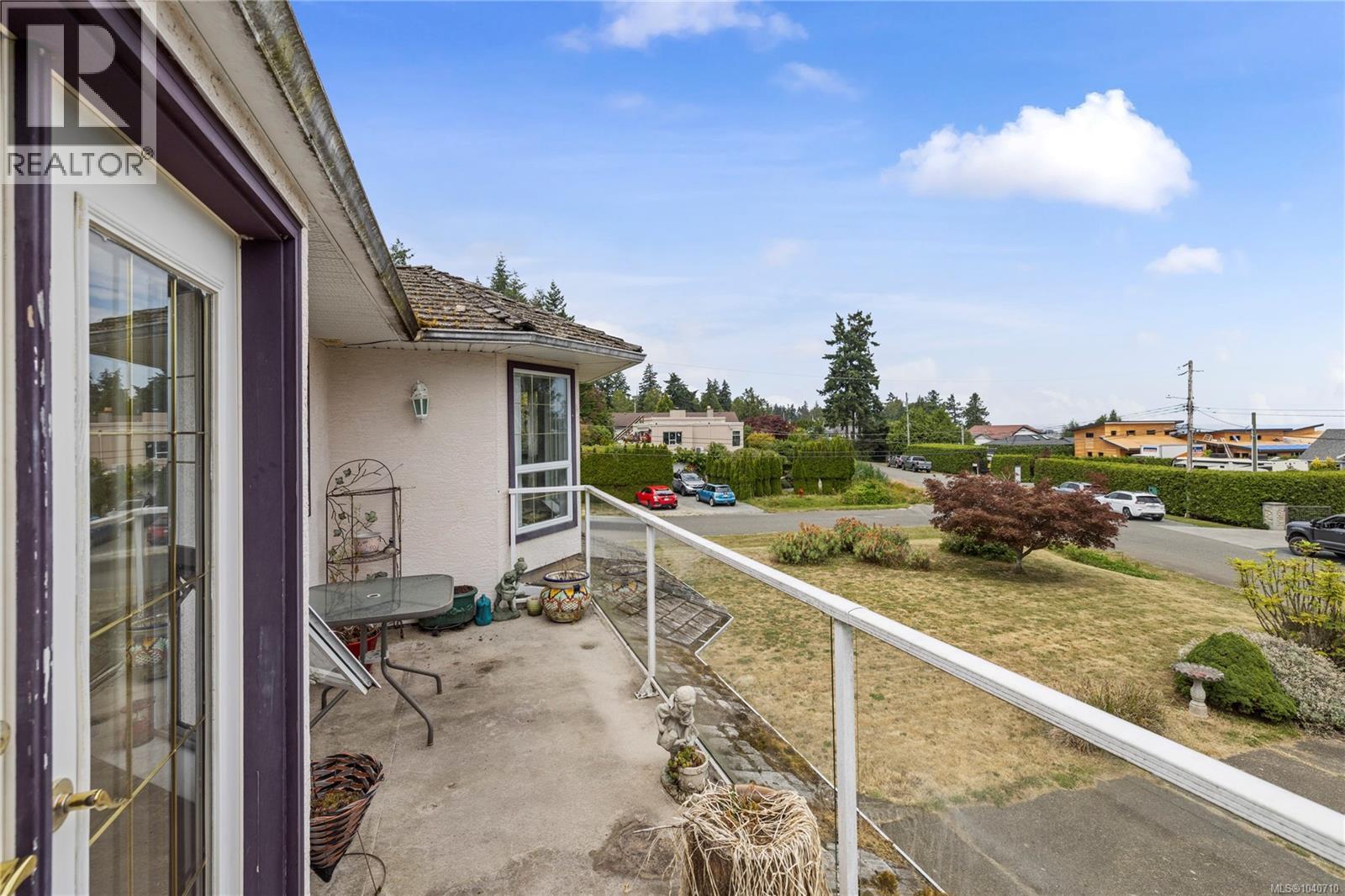 876 Cavin Rd - 55