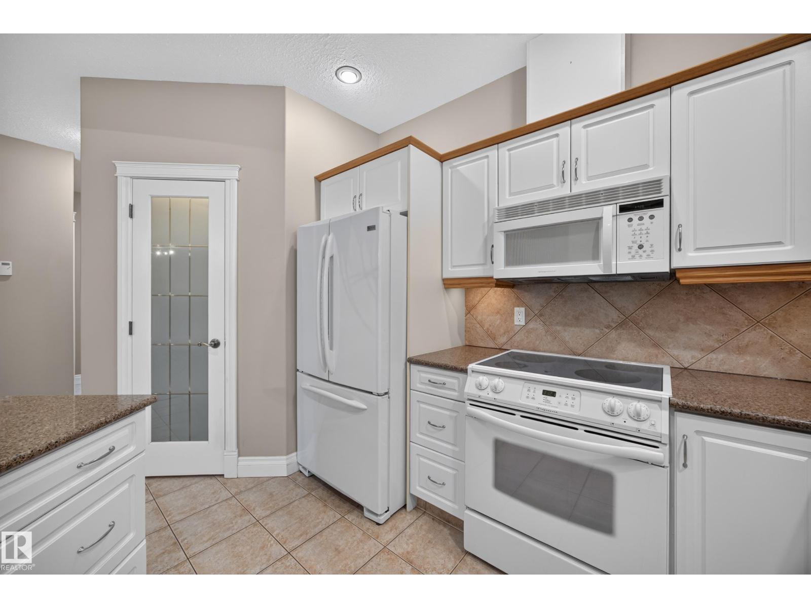 #401 10178 117 ST NW - 18