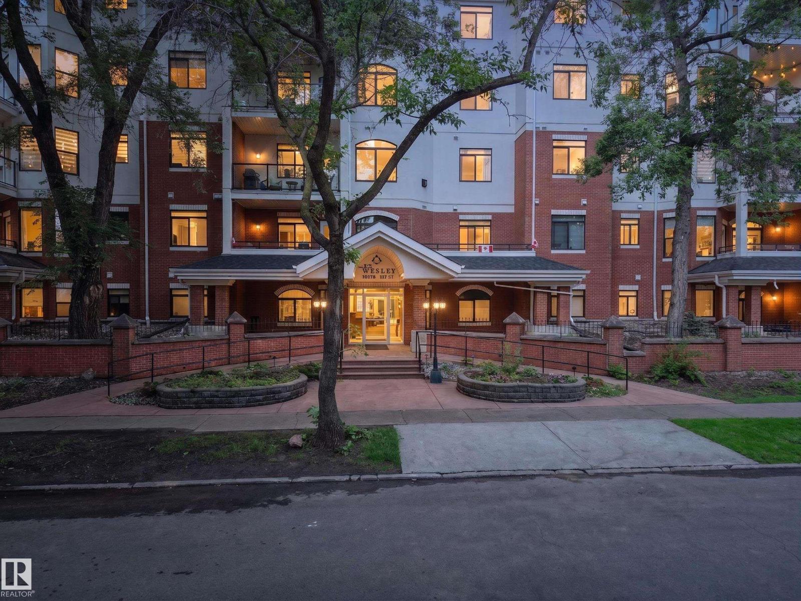#401 10178 117 ST NW - Image 46