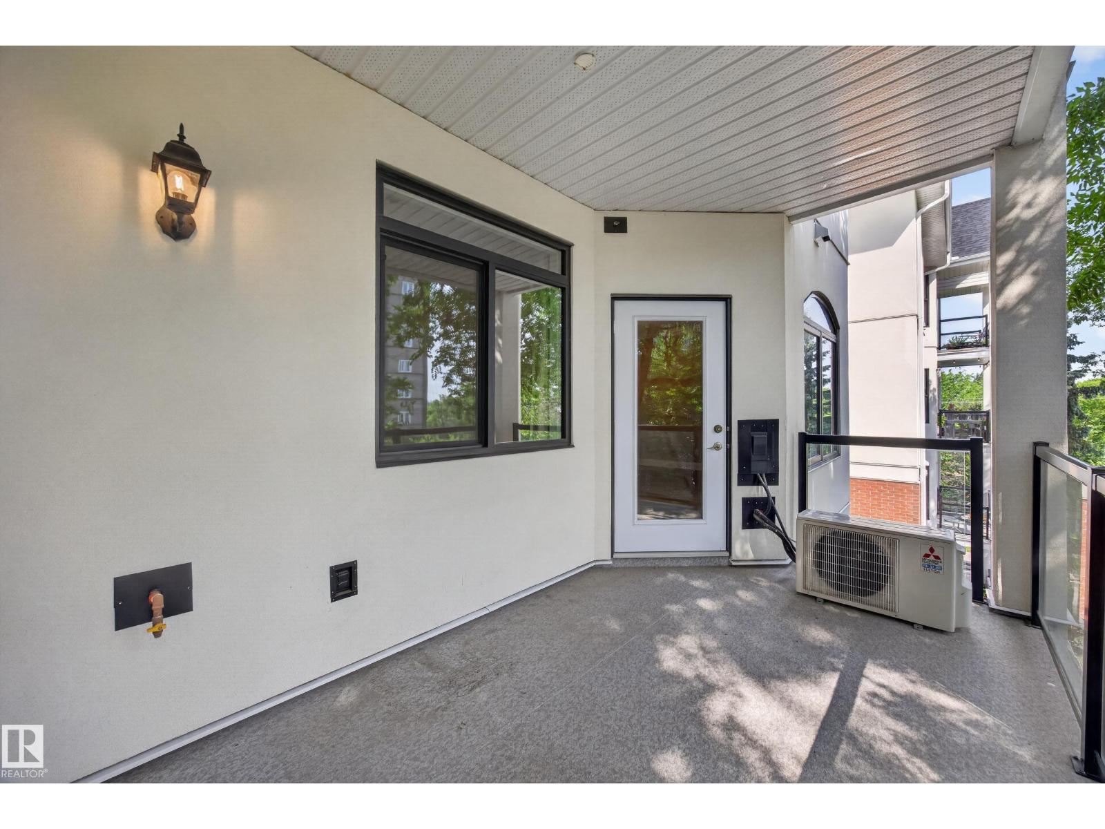#401 10178 117 ST NW - 29