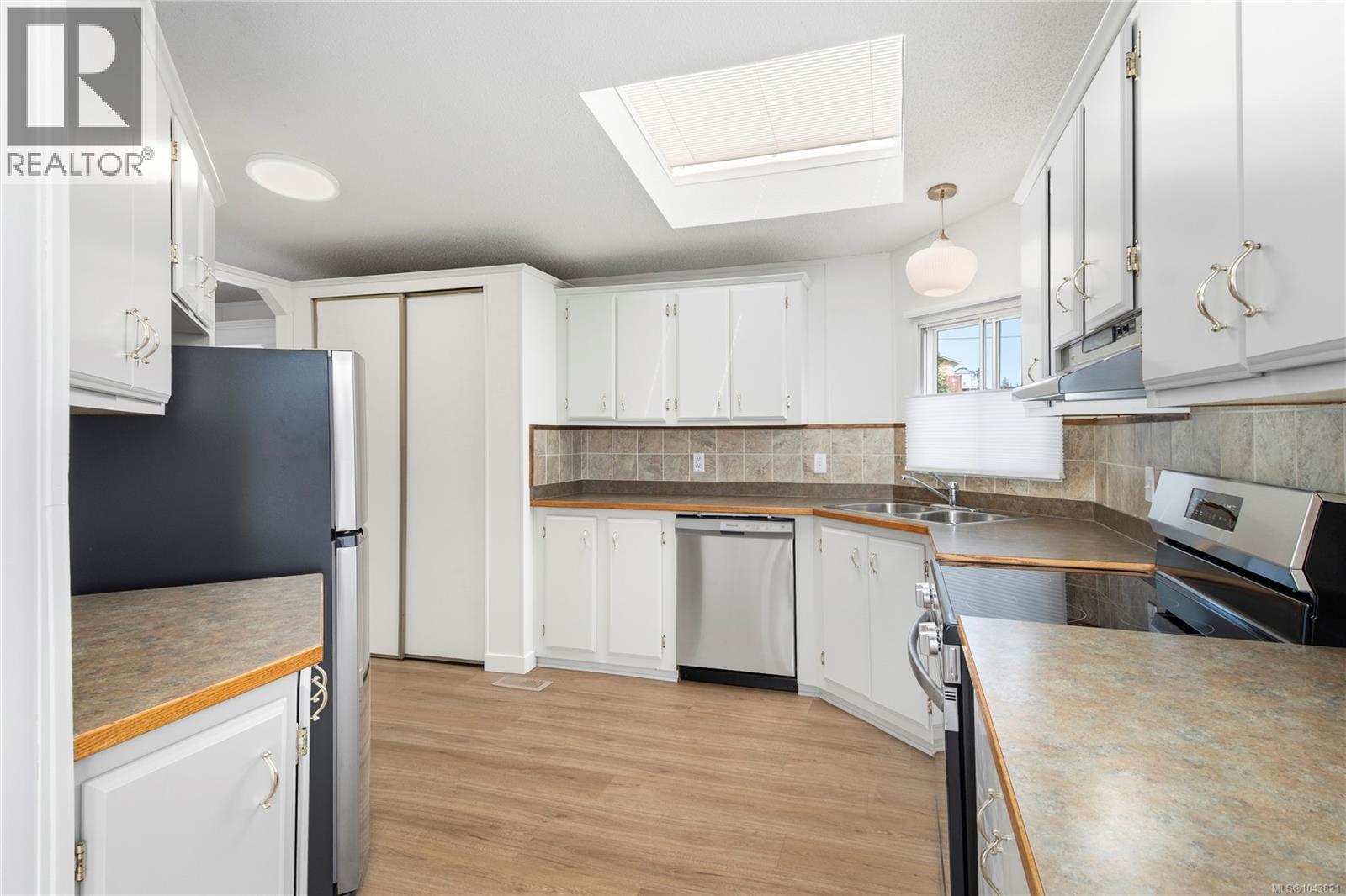 #14 1451 Perkins Rd - 11