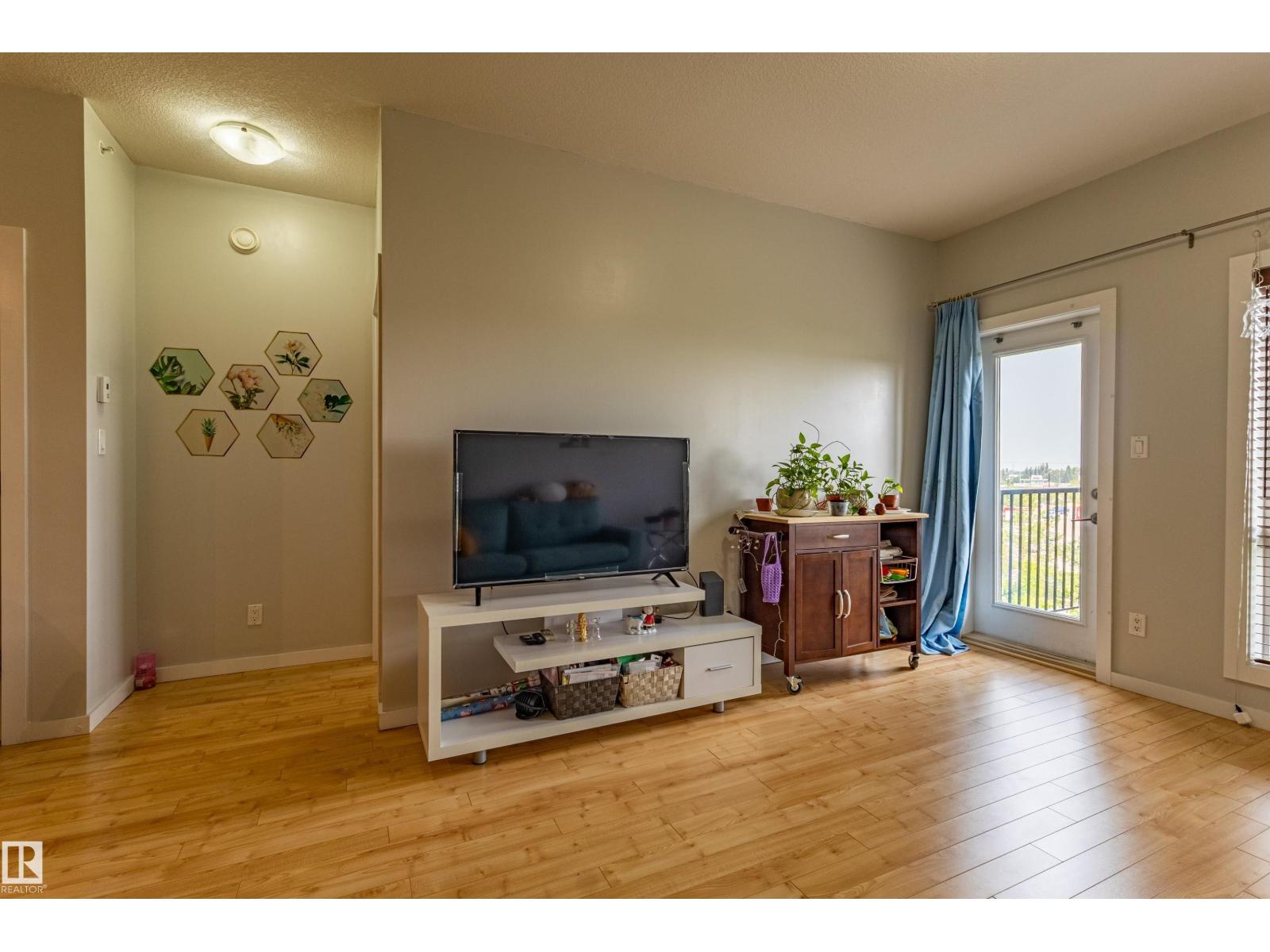 #407 9523 160 AV NW - 12
