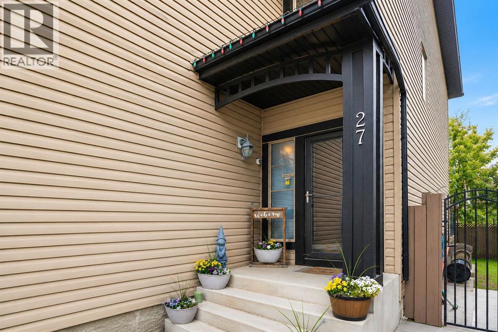 27 Brightoncrest Common SE, New Brighton, Calgary photo 4