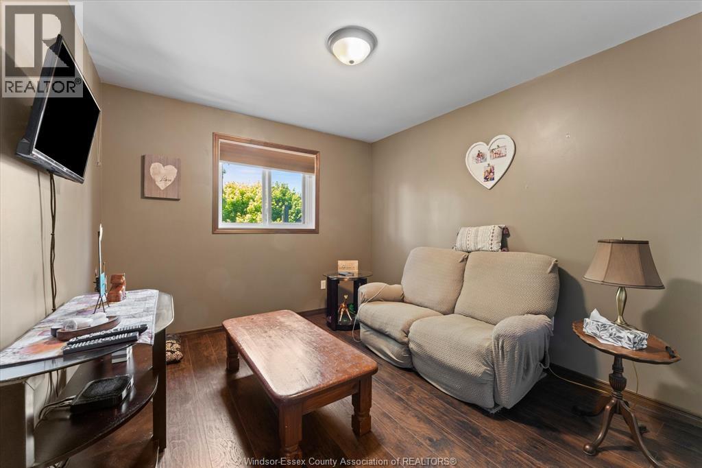 125 MOUSSEAU - 24